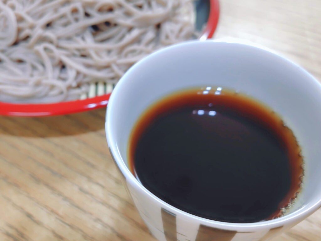 お蕎麦と本膳つゆ