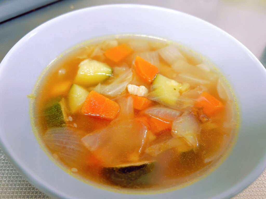 オーガニックトマトケチャップを使った野菜スープ
