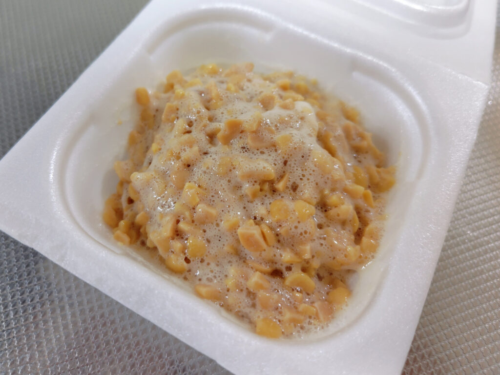 混ぜて泡立ったミツカン 金のつぶ 国産ひきわり